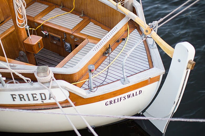 Colisión en Puerto entre dos Embarcaciones – Casos Perito Judicial Naval